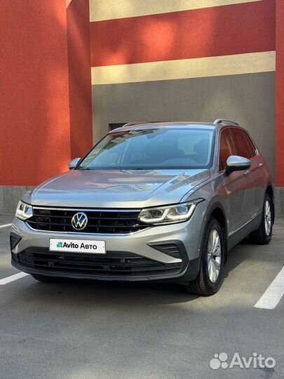 Volkswagen Tiguan 1.4 AMT, 2021, 59 990 км