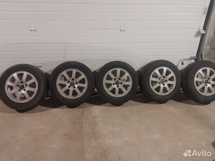 Колеса в сборе r15 летние