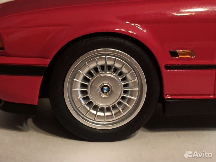 Bmw M5 E34 Touring Red 1:18 Ottomobile