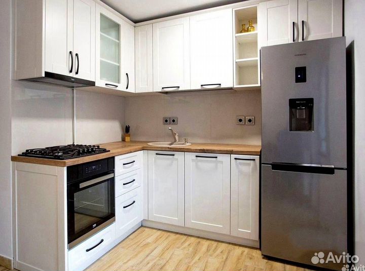 Кухонный гарнитур от фабрики мебели