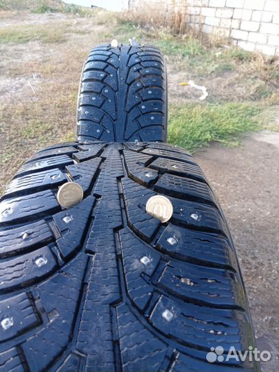 Nokian Tyres Hakkapeliitta 5 215/50 R17