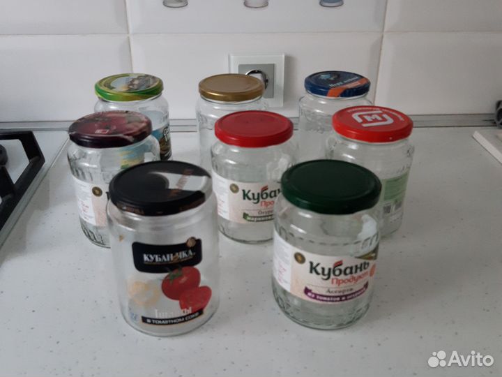 Банки стеклянные с винтовой крышкой много 24 шт