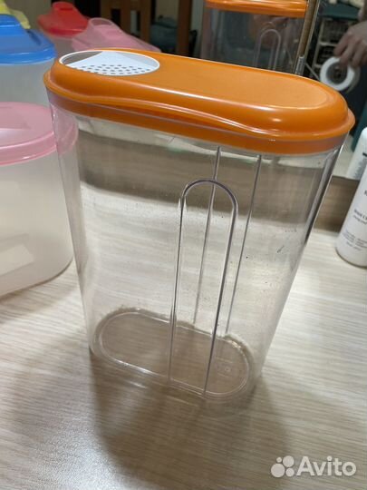 Емкости для сыпучих продуктов