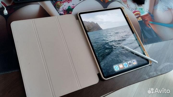 iPad Pro 12'9-дюймовый 5го поколения на 128 Гб