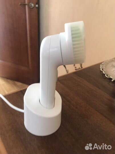 Щетка для лица Clinique Sonic System