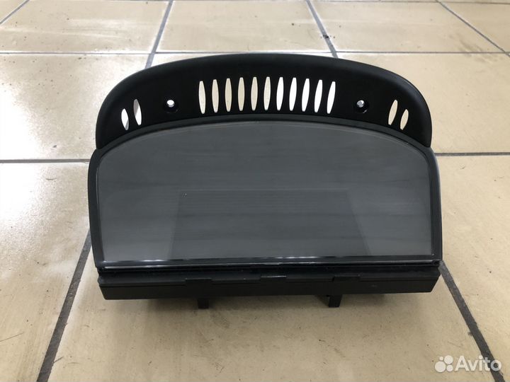 Информационный дисплей BMW 5 E60 рестайлинг