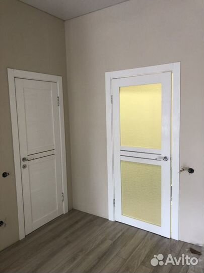 Монтаж межкомнатных дверей