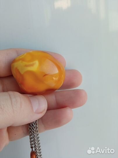 Янтарная брош СССР