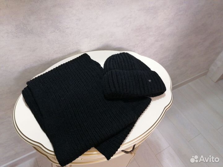 Шапка и снуд женские