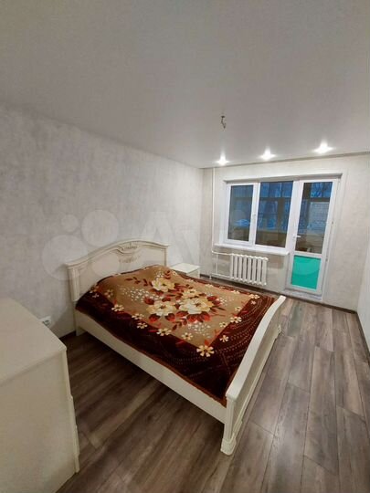 3-к. квартира, 68 м², 1/9 эт.