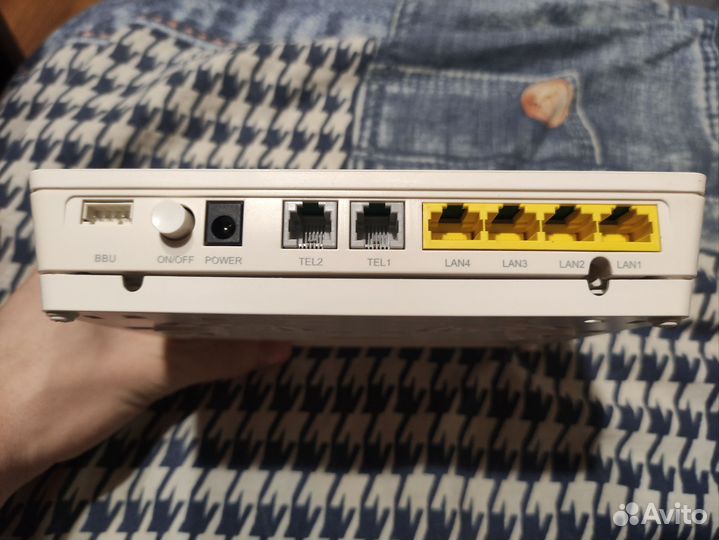 Роутер huawei HG8245H