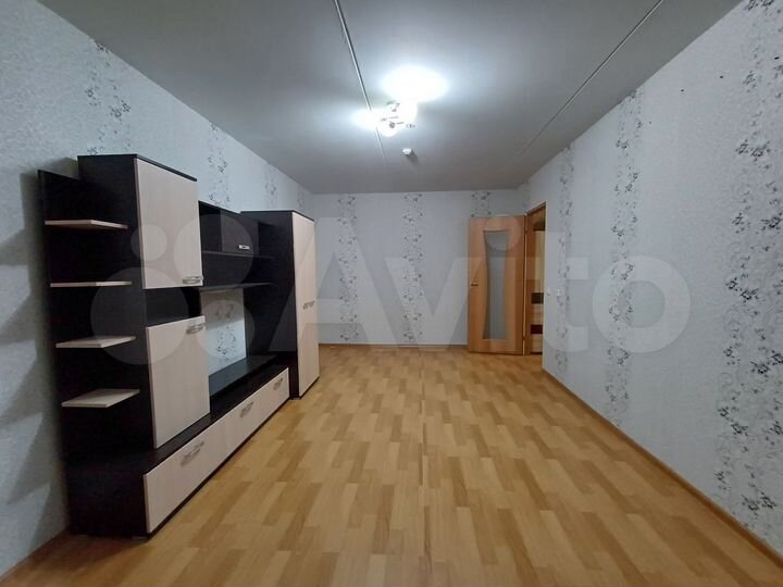 2-к. квартира, 55 м², 6/9 эт.