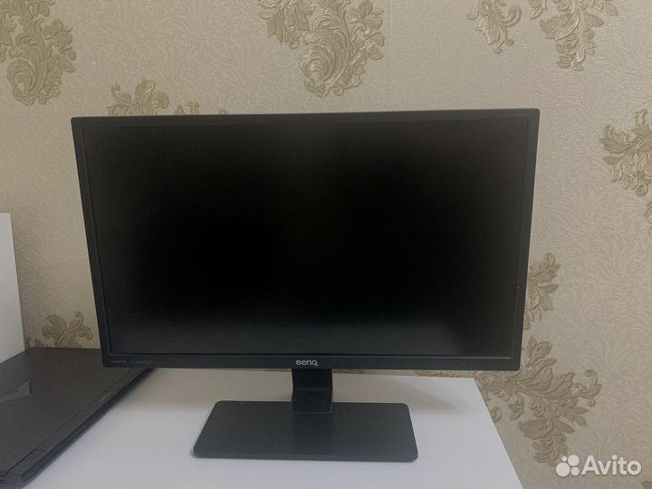 Монитор benq