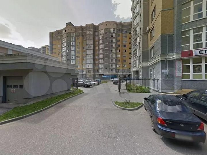 Машиноместо, 10 м²