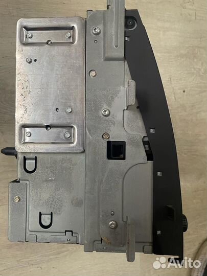 Головное устройство cadillac escalade 3