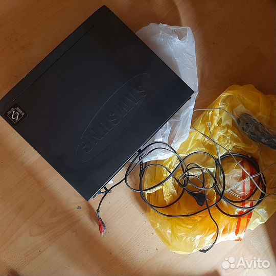 VHS проигрыватель видеомагнитофон