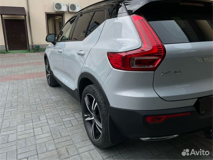 Volvo XC40 2.0 AT, 2019, 96 499 км