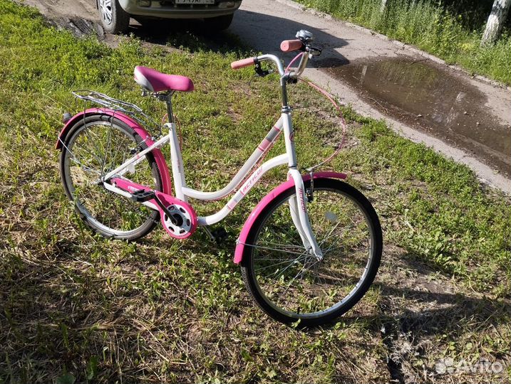 Велосипед взрослый женский с корзиной