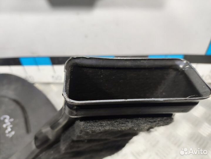 Б/У Воздуховод отопителя Mercedes#001