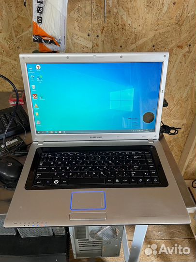 Ноутбук Samsung R520