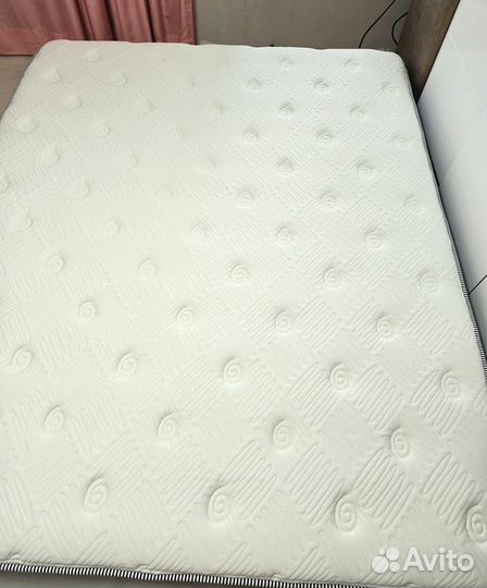 Матрас 160х200 Новый