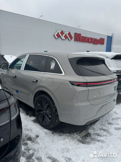 LiXiang L6 1.5 AT, 2024, 10 км