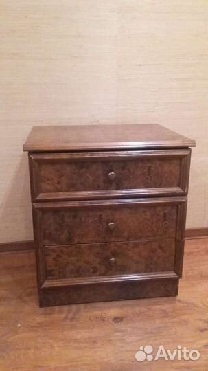 Тумба прикроватная