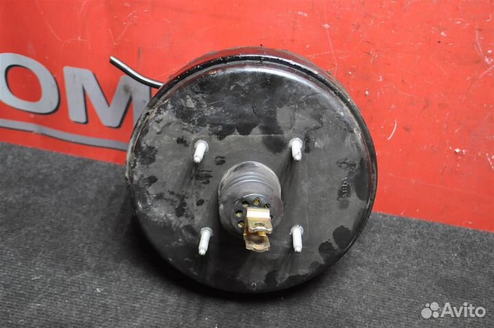 Вакуумный усилитель тормозов toyota avensis ZZT2