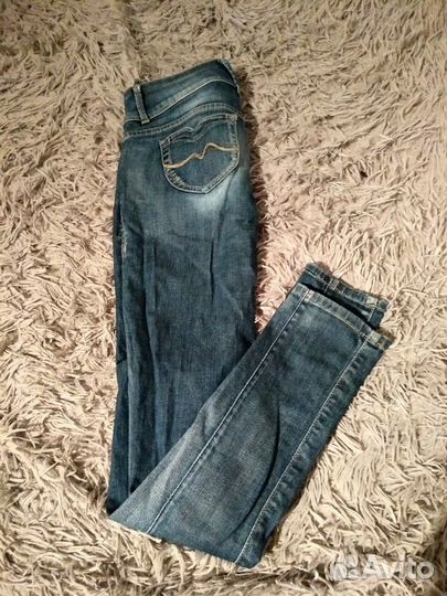 Джинсы Pepe jeans, р.25