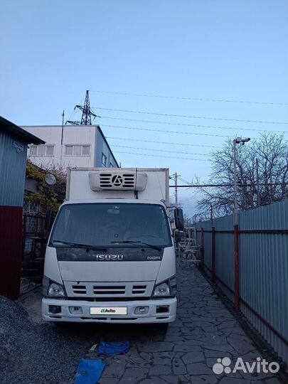 Isuzu NQR75, 2008