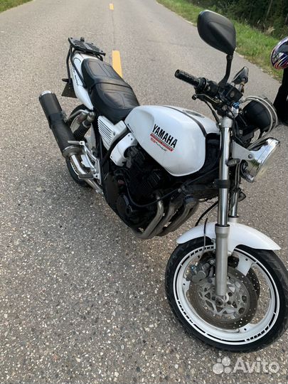 Yamaha xjr 400