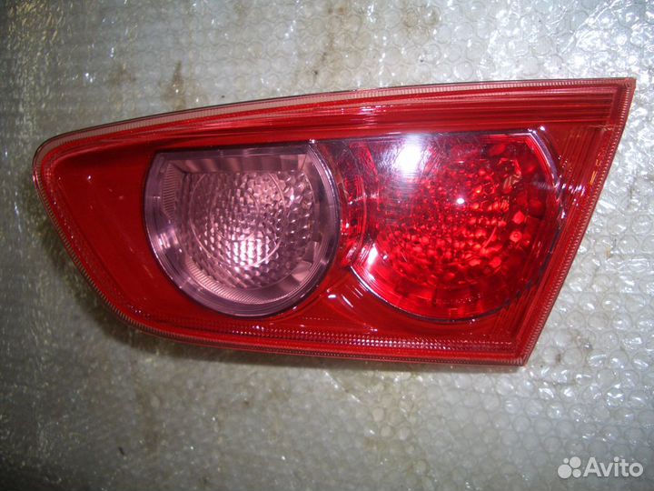 Фонарь внутренний правый Митсубиси Ланцер 10 с07