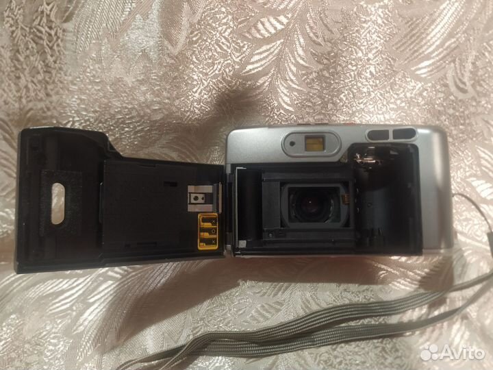 Пленочный фотоаппарат samsung и вспышка СССР