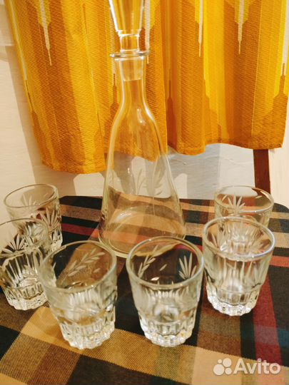 Набор (рюмки+графин)