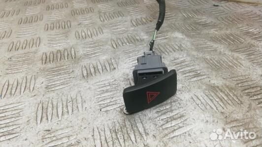 Кнопка аварийки toyota corolla E15 (ODN54I501)