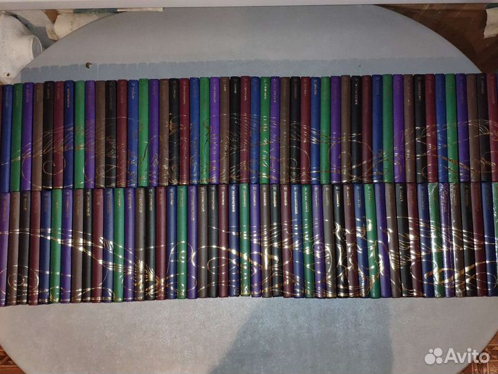 Полная коллекция книг Великие поэты Комсомольская