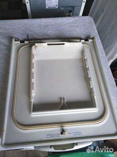 Запчасти на стиральную машинку Электролюкс Ewt1021