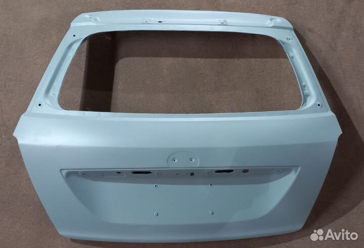 Дверь задняя пятая (крышка багажника) S6301000 для