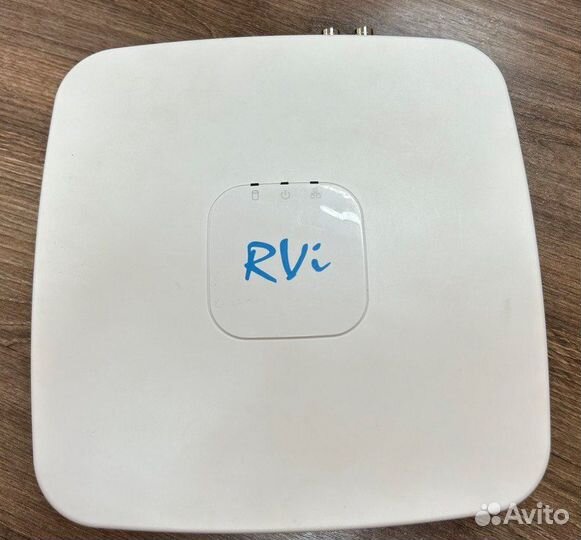 Гибридный видеорегистратор CVI RVi-R04LA-C V.2