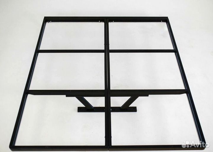 Парящая кровать с подсветкой