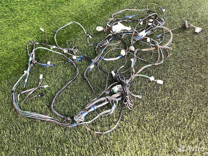 Коса салона Toyota Corolla NZE124 1nzfe 2002