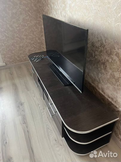 Тумба под тв