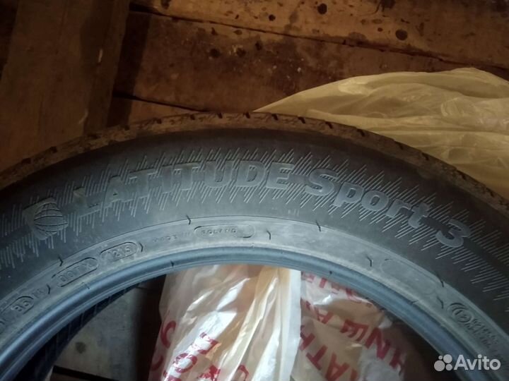 Michelin Latitude Tour HP 225/60 R18