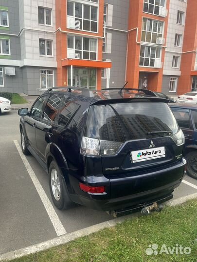 Mitsubishi Outlander 2.0 CVT, 2011, 268 348 км