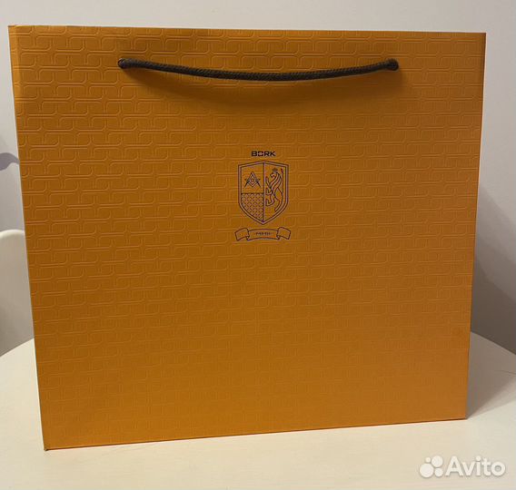 Выпрямитель для волос bork D 712 bk