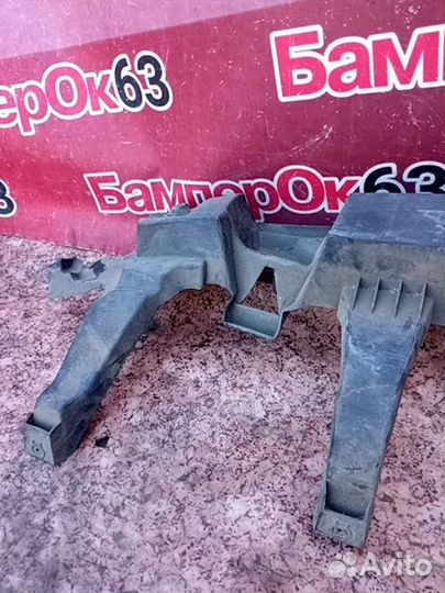 Абсорбер бампера Nissan