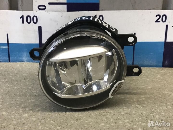 Фара противотуманная левая Toyota Land Cruiser (20