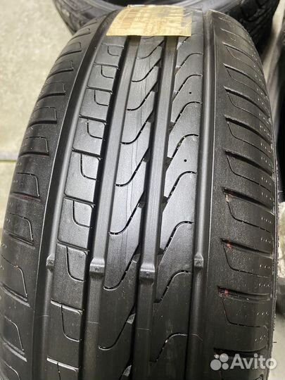 Pirelli Cinturato P7 205/55 R17