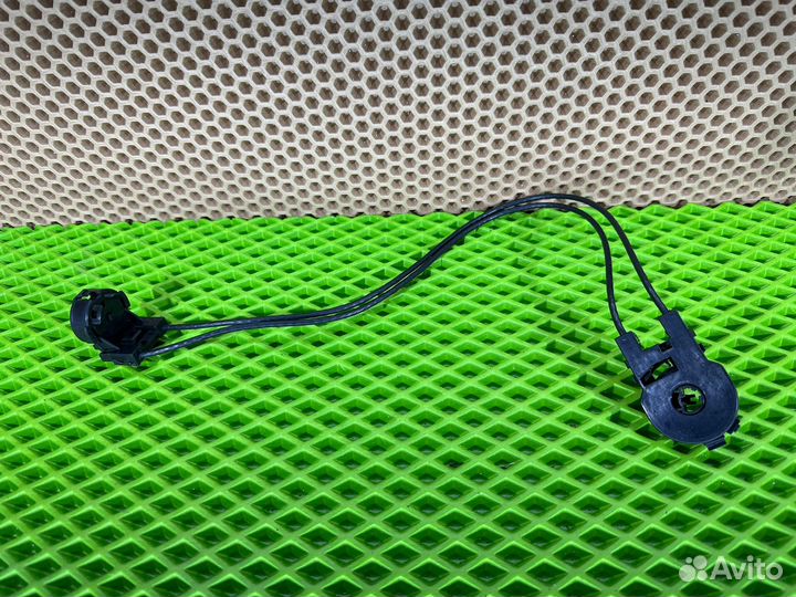 Трос отопителя черный Ford Focus I