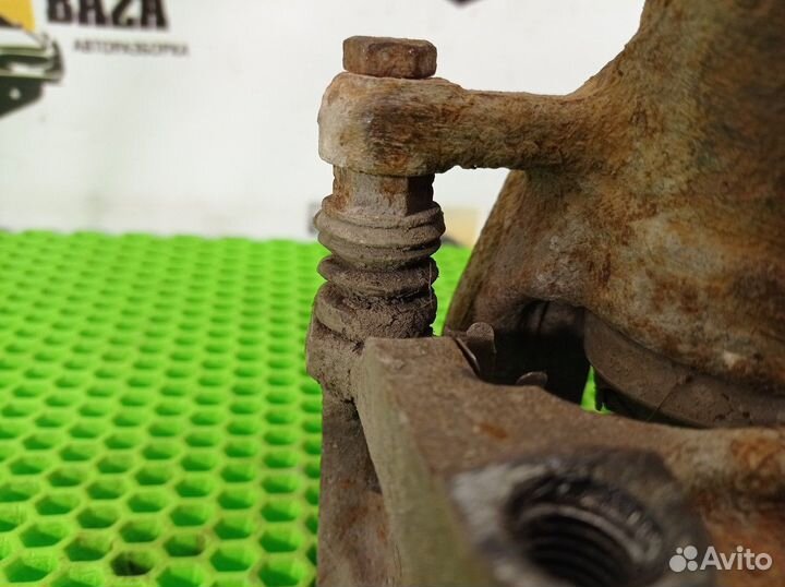 Суппорт задний левый L